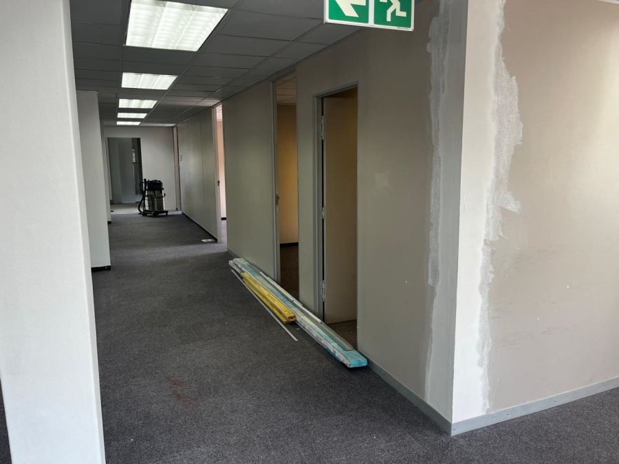 To Let Commercial Property for Rent in Rosendal Western Cape
